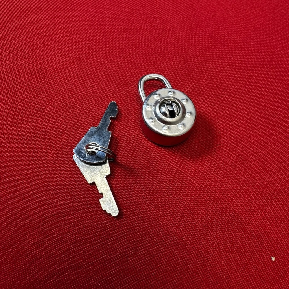 Nostalgic Key and Lock Set Silver Tone